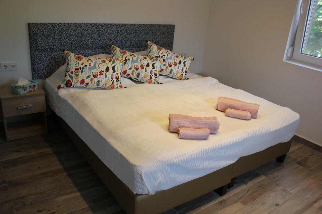 Apartament Magnólia Apartman Siófok Zewnętrze zdjęcie